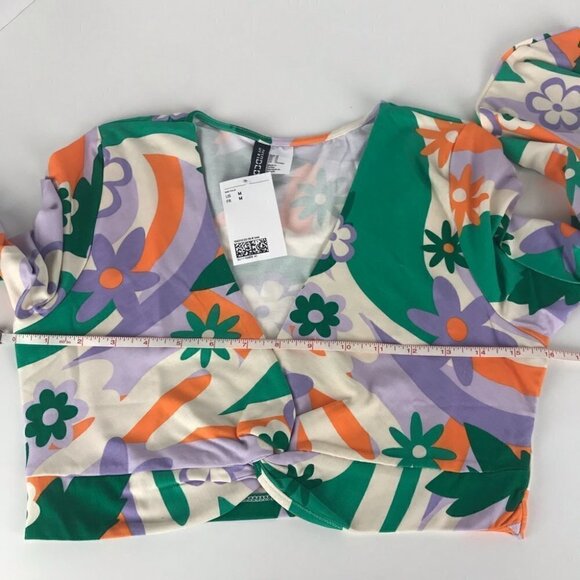 Nwt - H&m Knot-Detail Crop Top. Floral Print In Green/Orange Color. Size: M. - Picture 8 of 10
